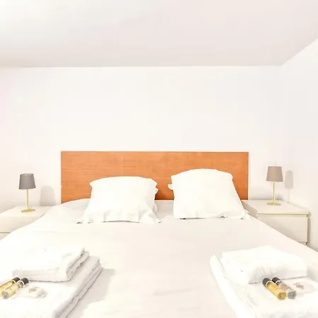 Place Du Capitole 2 Duplex アパート